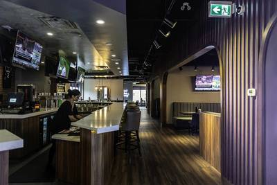 THE WAVE BAR Mississauga by Square One,