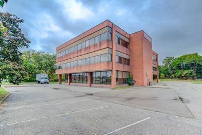 OFFICE SPACE FOR LEASE IN TORONTO