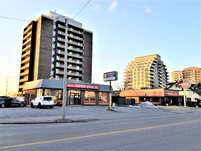 Commercial Building for Sale in Sarnia