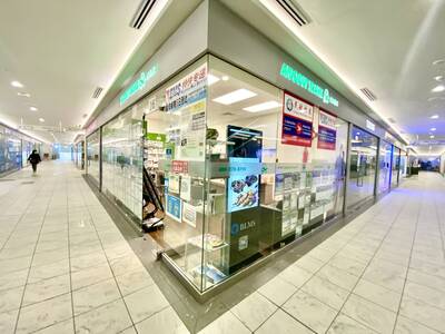 Retail/Office Property Richmond Aberdeen Centre (2185-4000 No. 3 Road)