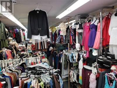 EXTREMELY BUSY APPAREL STORE FOR SALE IN TORONTO