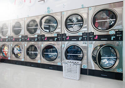 COIN LAUNDRY FOR SALE