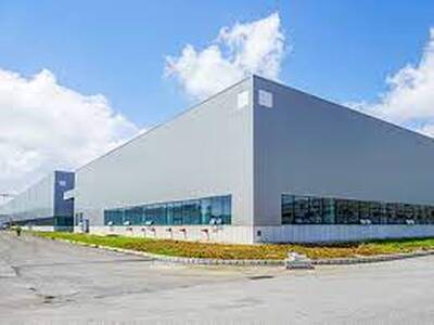 Industrial Building for Sale in Mississauga, ON