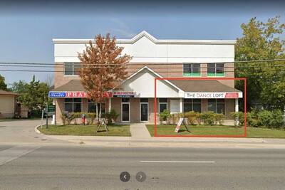 Commercial Retail Unit for Lease in Richmond Hill