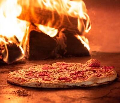 DoughBox Wood Fired Pizza Franchise Opportunity
