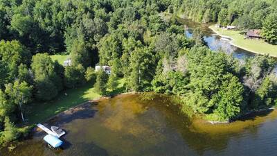 Resort for Sale near Buckhorn Lake