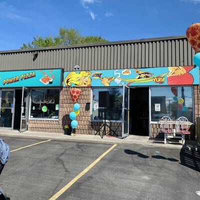 Pizza & Wing Restaurant For Sale in Hamilton