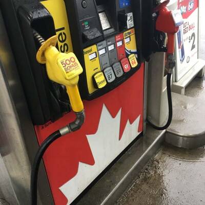 Petro Canada with Car Wash and Convenience Store for Sale in GTA