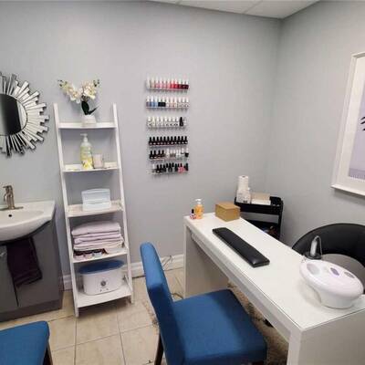 Spa & Tanning Salon for Sale in Barrie