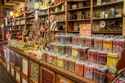 Candy Gift Store For Sale In Bastrop County, TX