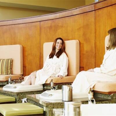 Nail Salon with Laser Hair Removal for Sale in Forest Hills, NY