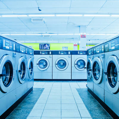 UNATTENDED COIN LAUNDROMAT IN BURLINGTON