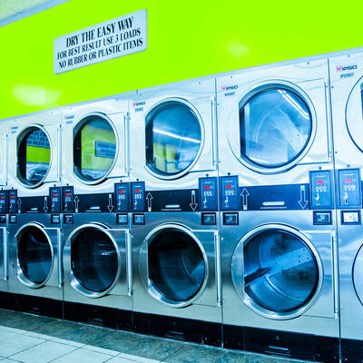 UNATTENDED COIN LAUNDROMAT IN BURLINGTON