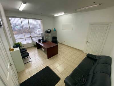 OFFICE SPACE IN BRAMPTON FOR LEASE