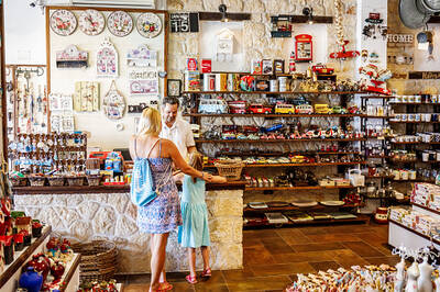 Well-Known Gift Shop For Sale, Los Angeles CA