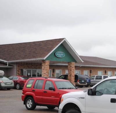 Established Hotel Inn W/ Restaurant For Sale, Moosomin SK