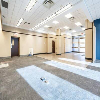 Semi-Commercial Building for Sale in Montréal-Ouest, Quebec