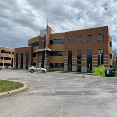 Plug & Play Office Space for Sublease in Laval , Quebec