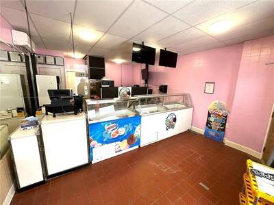 Restaurant And Office For Sale In Winnipeg, Manitoba