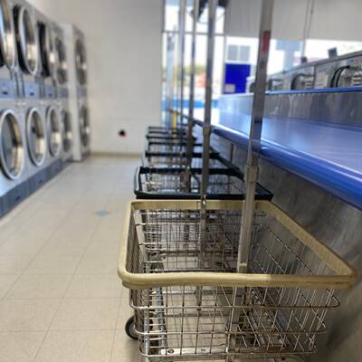 FULLY ATTENDED COIN LAUNDROMAT WITH DRY CLEALING AND ALTERATION