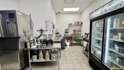 Popular Franchised Bubble Tea Business for Sale (302-470 Sw Marine Drive)