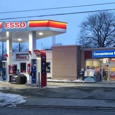 Esso Gas Station with 3 Bedroom House For Sale Near Windsor, ON