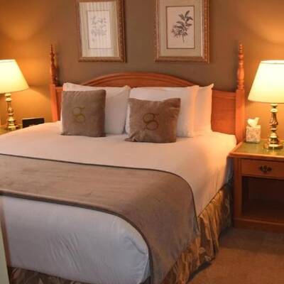 Hotel For Sale in Orillia, ON