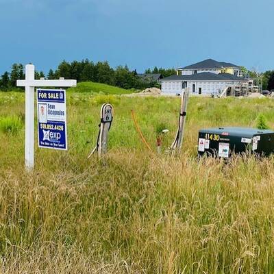 Executive Residential Lots Overlooking Lake Huron