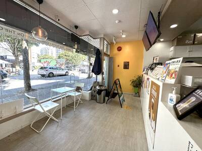 Famous Franchised Bubble Tea Business for Sale (1112 Denman Street)