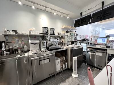 Popular Franchised Dessert Business for Sale (1-3377 Kingsway)