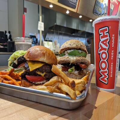 MOOYAH Burgers Fries Shakes Franchise for Sale