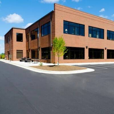 Hybrid Office & Warehouse For Sale in Brampton, ON