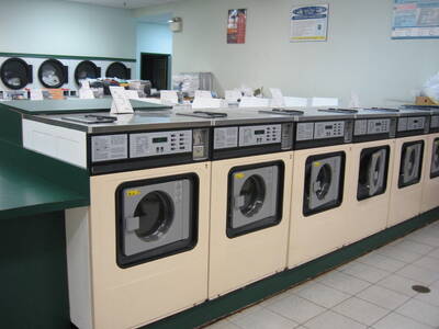 FULLY Attended Coin Laundry & Dry Cleaning Depot in Downtown