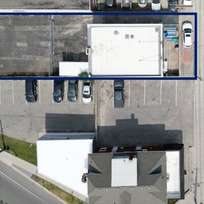 Commercial Building For Sale in Oakville, ON