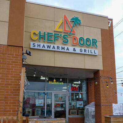 New Chef's Door Mediterranean Restaurant Franchise Opportunity in Woodstock, ON