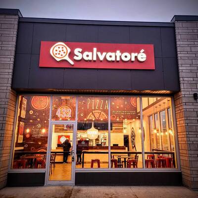 New Pizza Salvatore Franchise Opportunity In Woodstock, ON