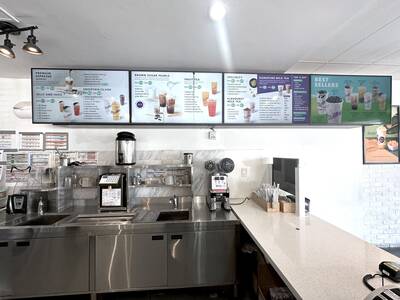 Extremely popular, profitable, and well-established franchise bubble tea shop (2740 Hastings St E)