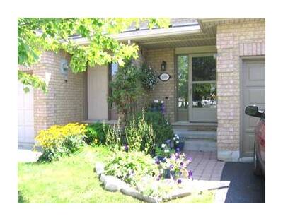 Off Market Residential Townhouse for Sale - Hamilton