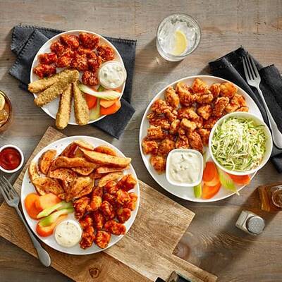 New WingsUp! Chicken Wings Franchise Opportunity Available in Windsor, ON