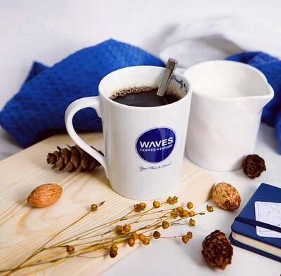 Waves Coffee Franchise Opportunity Available in Canada