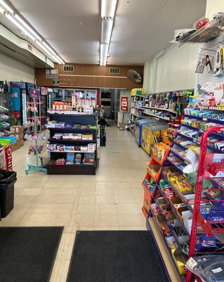 Convenience store for sale