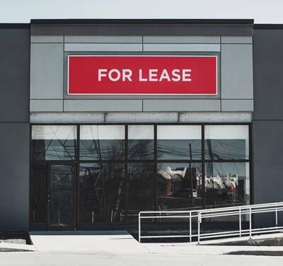 Prime Commercial Space in High-Traffic Location in Niagara