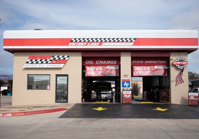 Victory Lane Quick Oil Change - Automotive Franchise