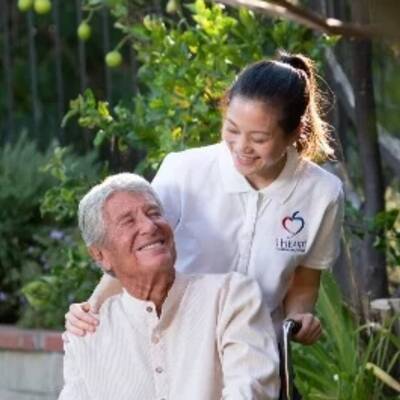 1Heart Caregiver Services Franchise Opportunity