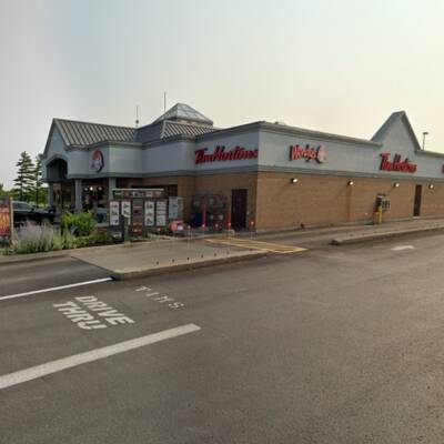 Retail Plaza For Sale in Niagara on the Lake