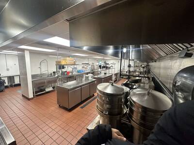 Richmond Central Kitchen for sale(125-1991 Savage Rd Richmond)