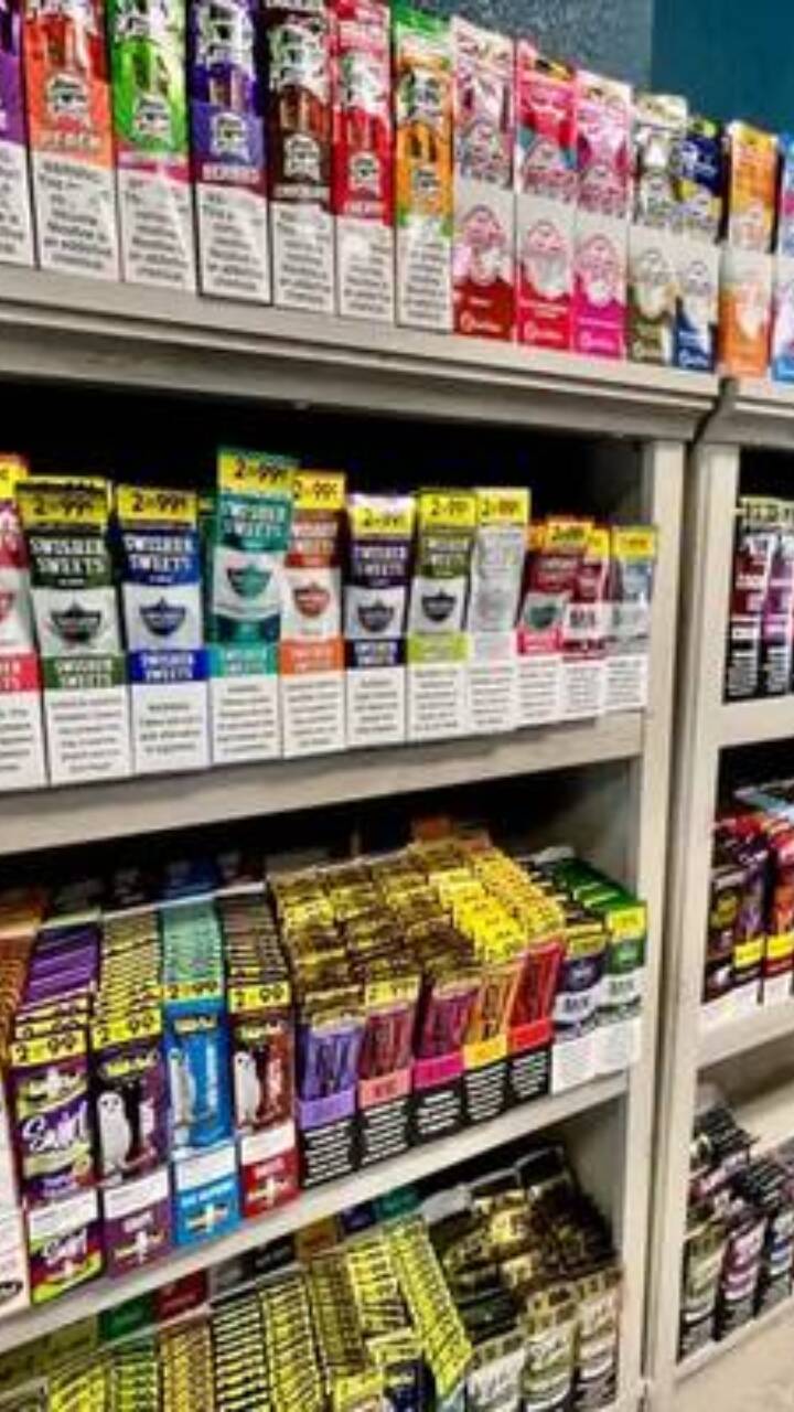 CONVENIENCE STORE WITH VAPE STORE FOR SALE IN GTA