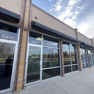 RETAIL UNIT FOR SALE IN BRAMPTON