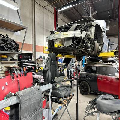 Brampton - Established Automotive Business for Sale (Car Repair & Bodywork)