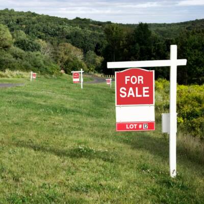 House With 5 Acres Land For Sale In Caledon